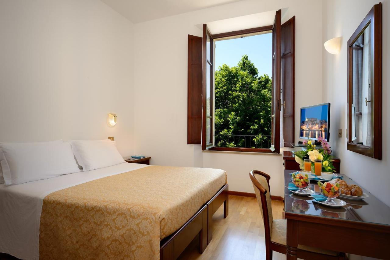 Hotel Bel Sit Senigallia Kültér fotó